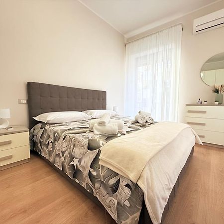Dimora Del Corso Apartman Salerno Kültér fotó